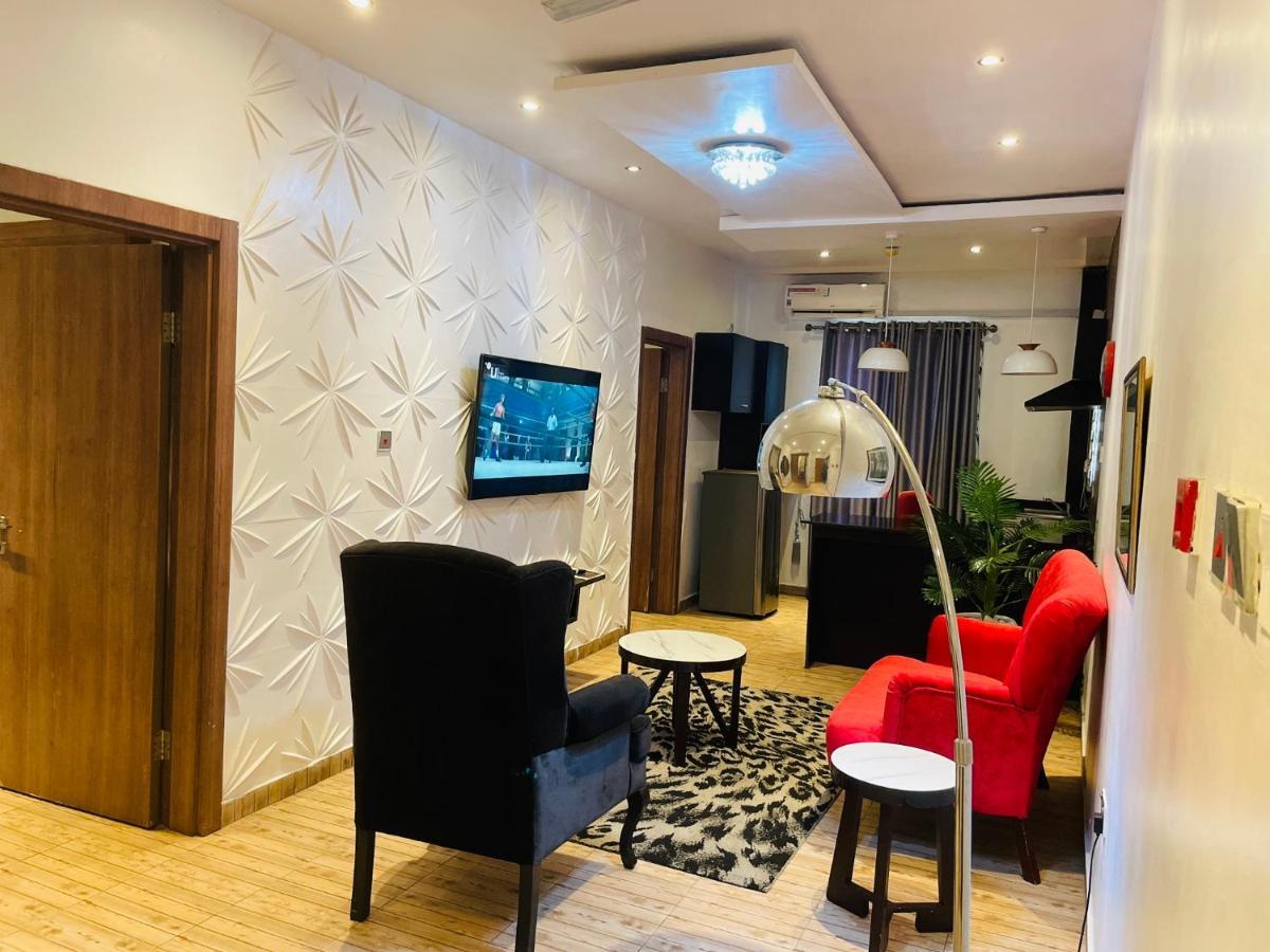 James Court Hotel & Luxury Apartments Lekki Buitenkant foto