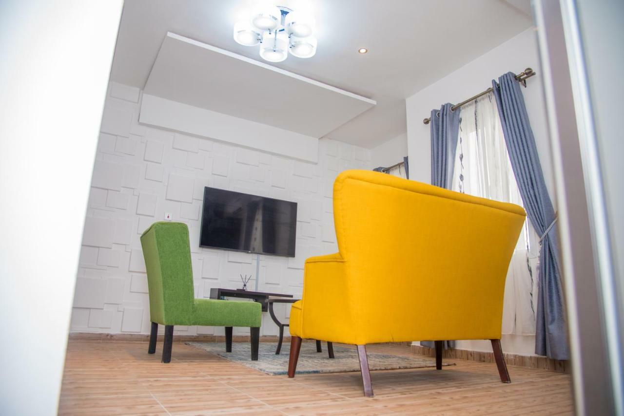 James Court Hotel & Luxury Apartments Lekki Buitenkant foto
