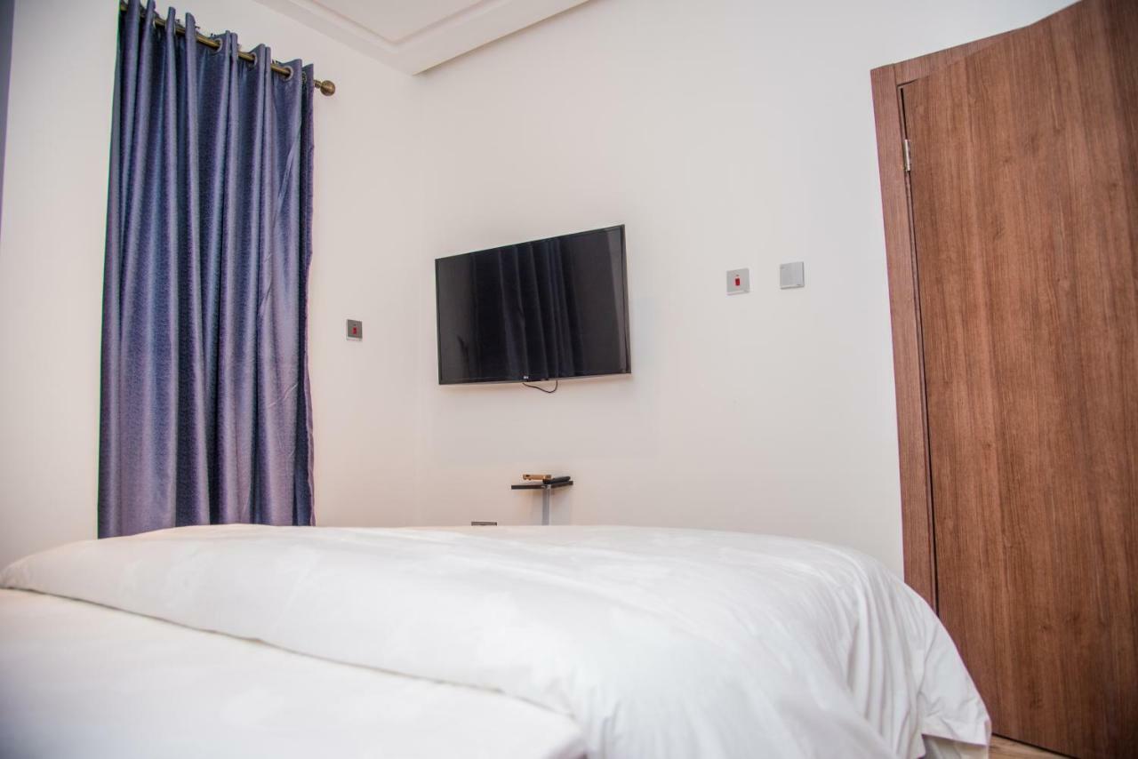 James Court Hotel & Luxury Apartments Lekki Buitenkant foto