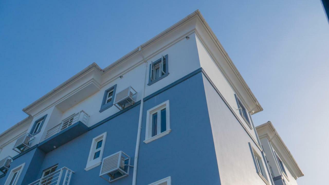 James Court Hotel & Luxury Apartments Lekki Buitenkant foto