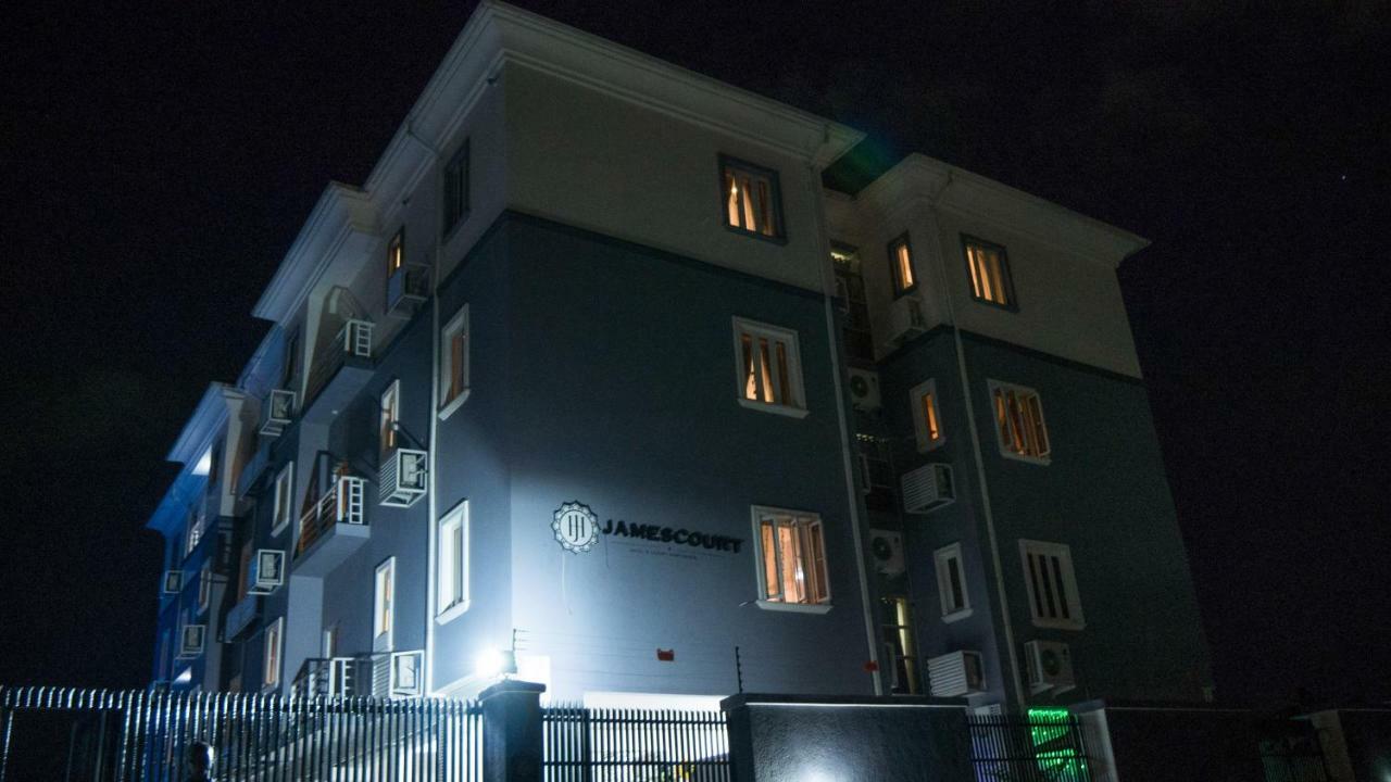 James Court Hotel & Luxury Apartments Lekki Buitenkant foto